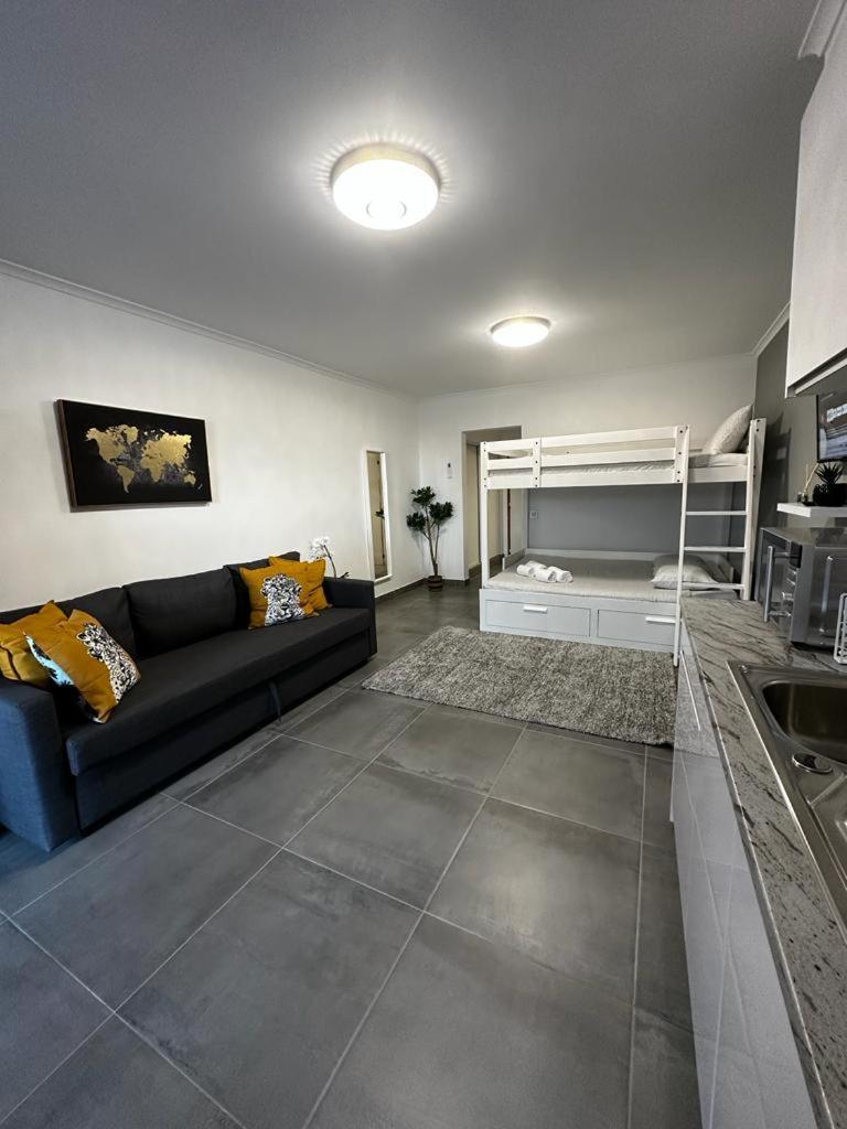 Excellent Oura Apartments アルブフェイラ エクステリア 写真
